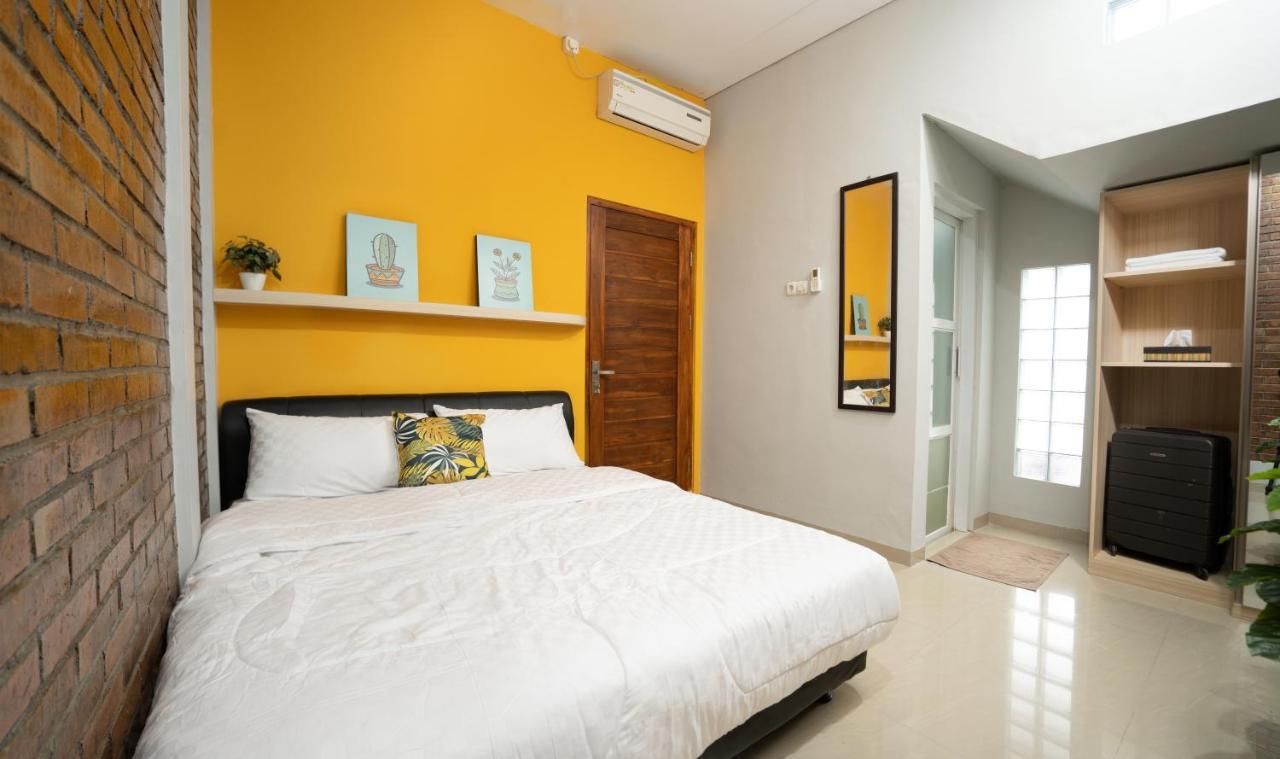 Casa De Odua Homestay Ngabean Exteriör bild