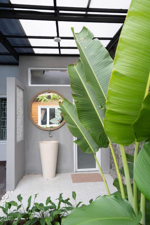Casa De Odua Homestay Ngabean Exteriör bild